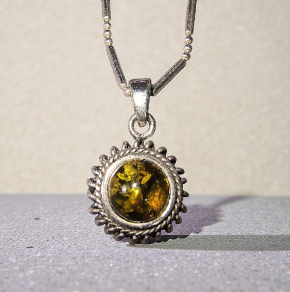Amber Pendant On Milor Italy Ball & Bar Sterling Silver Chain